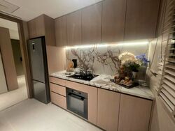 Bayshore Walk (D16), Condominium #583884381
